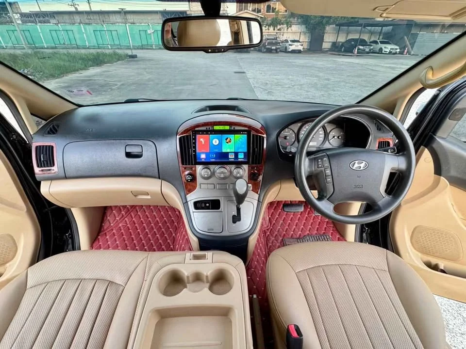 2012 Hyundai H-1 II 3