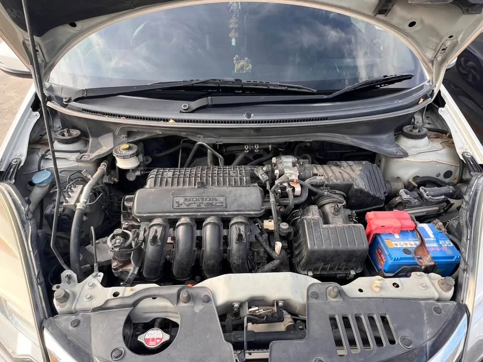 2015 Honda Mobilio II 3