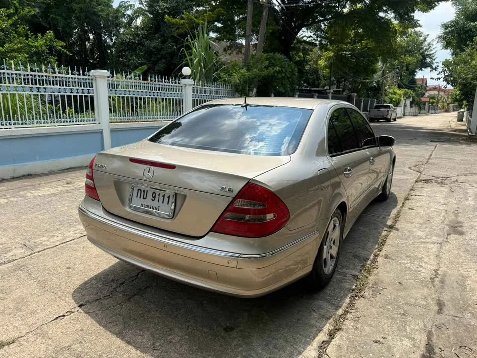 2004 Benz E-Class W211 2