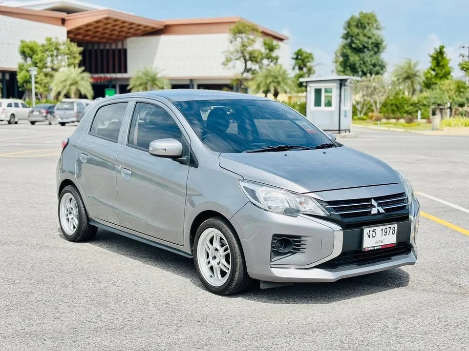 2022 Mitsubishi Mirage VI 2