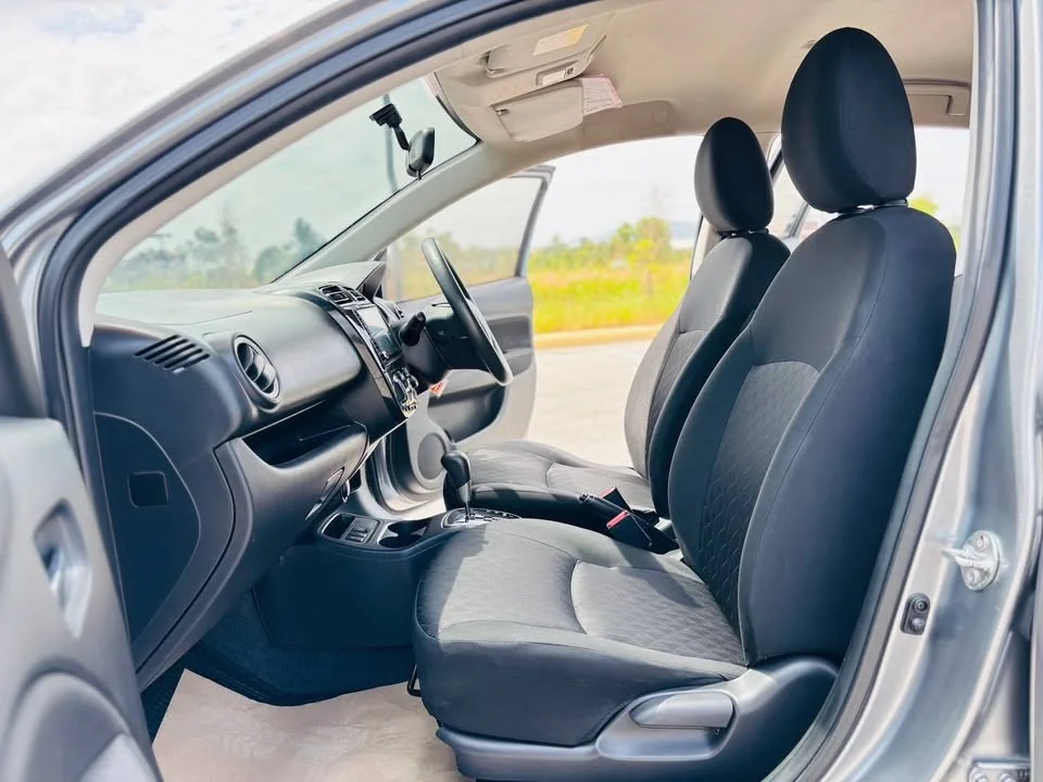 2022 Mitsubishi Mirage VI 3