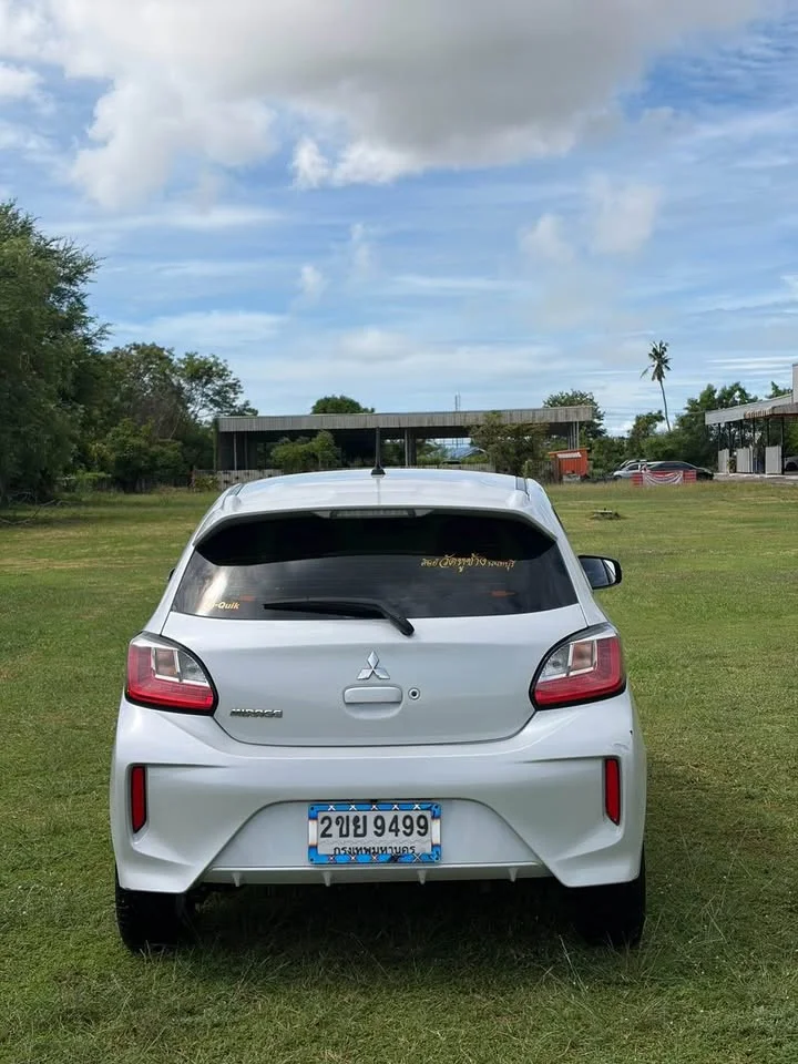 2021 Mitsubishi Mirage VI 3