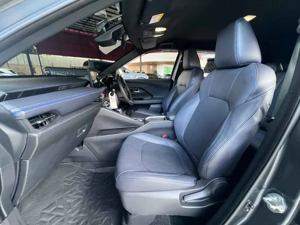 2024 Toyota Yaris Cross AC200 3