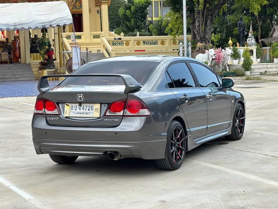 2005 Honda Civic VIII 3