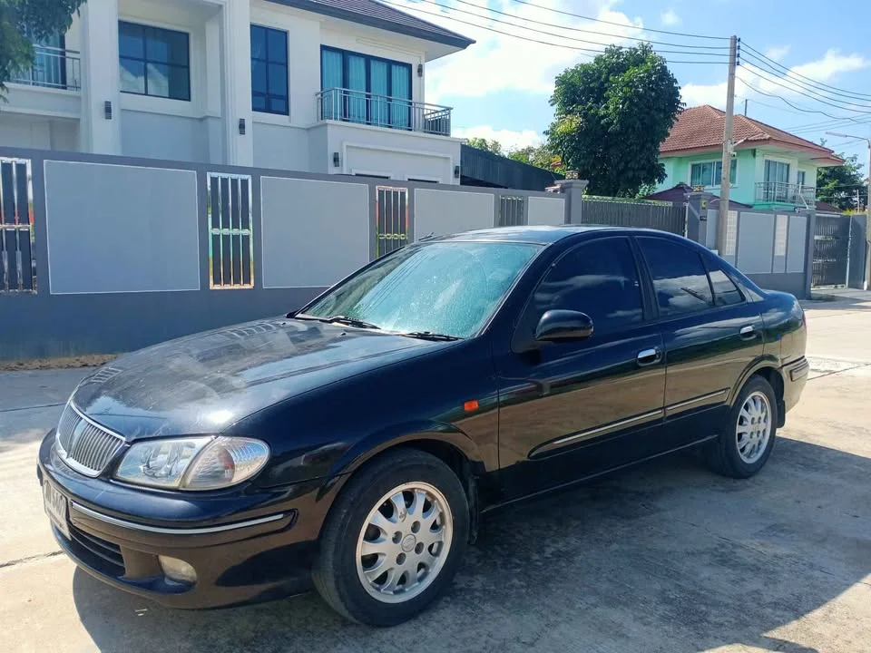 2002 Nissan Sunny N16 3