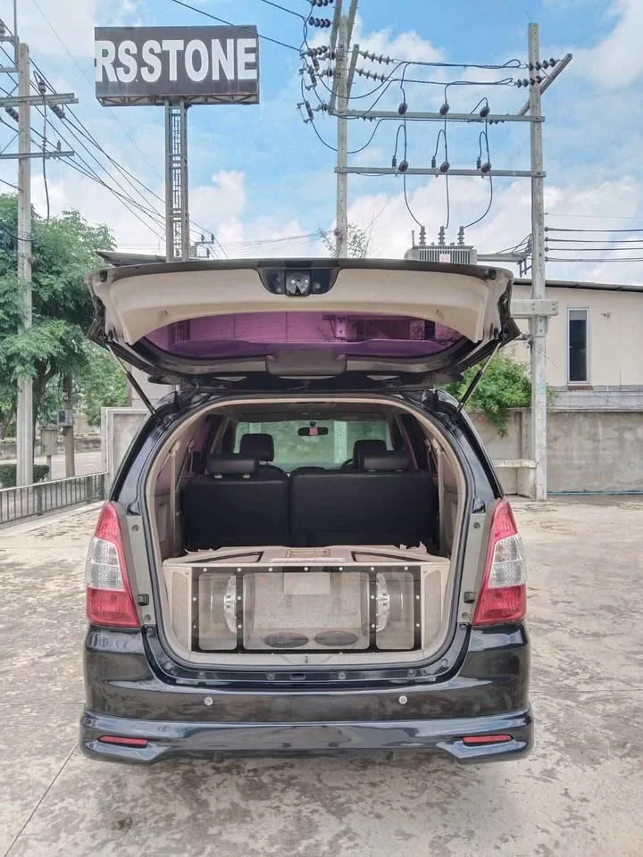 2012 Toyota Innova I 3