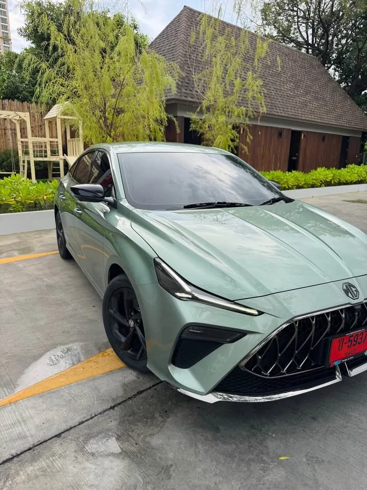 2025 MG 5 II 3