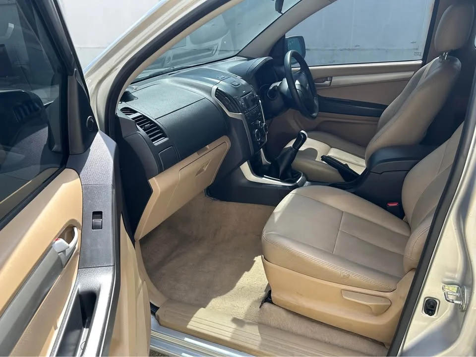 2012 Isuzu D-Max II (RT) 2