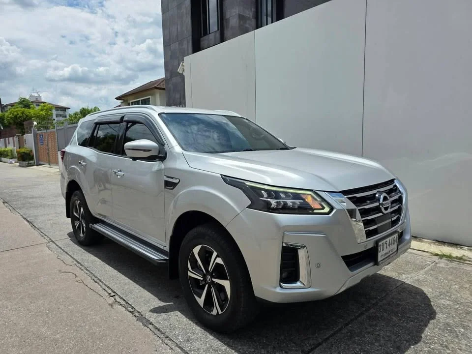 2022 Nissan Terra 3