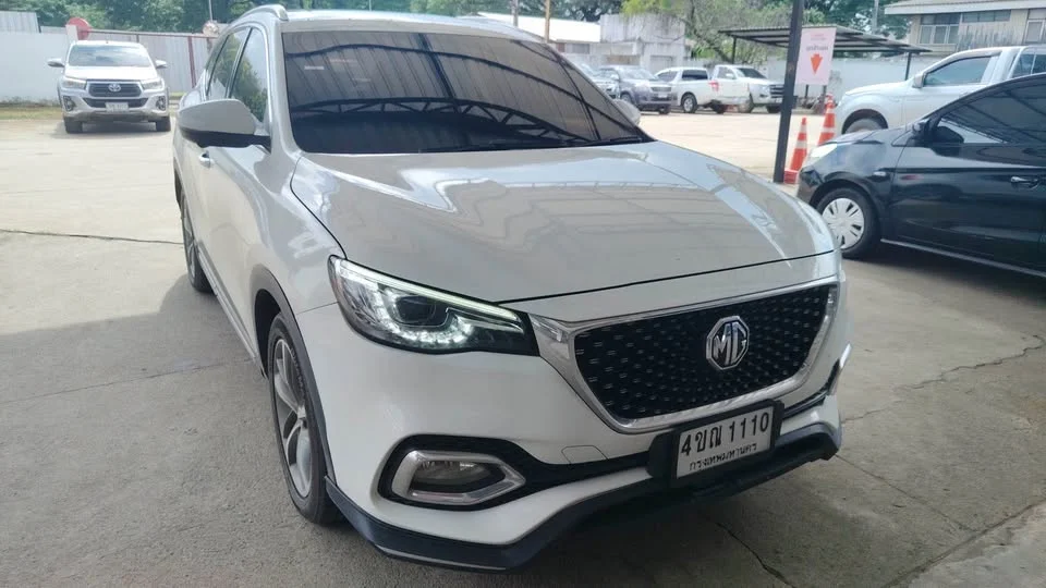 2019 MG HS 2
