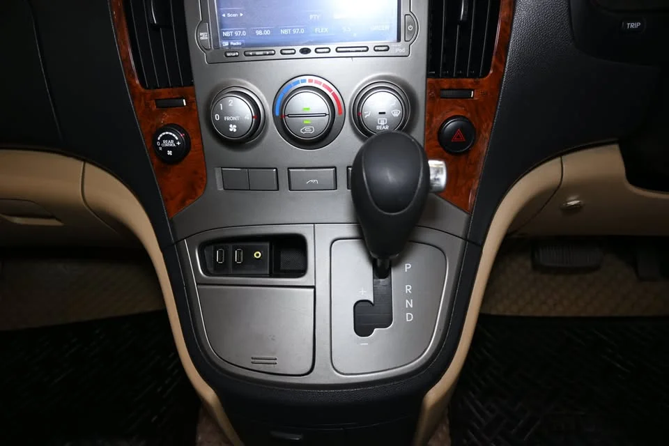2011 Hyundai H-1 II 2
