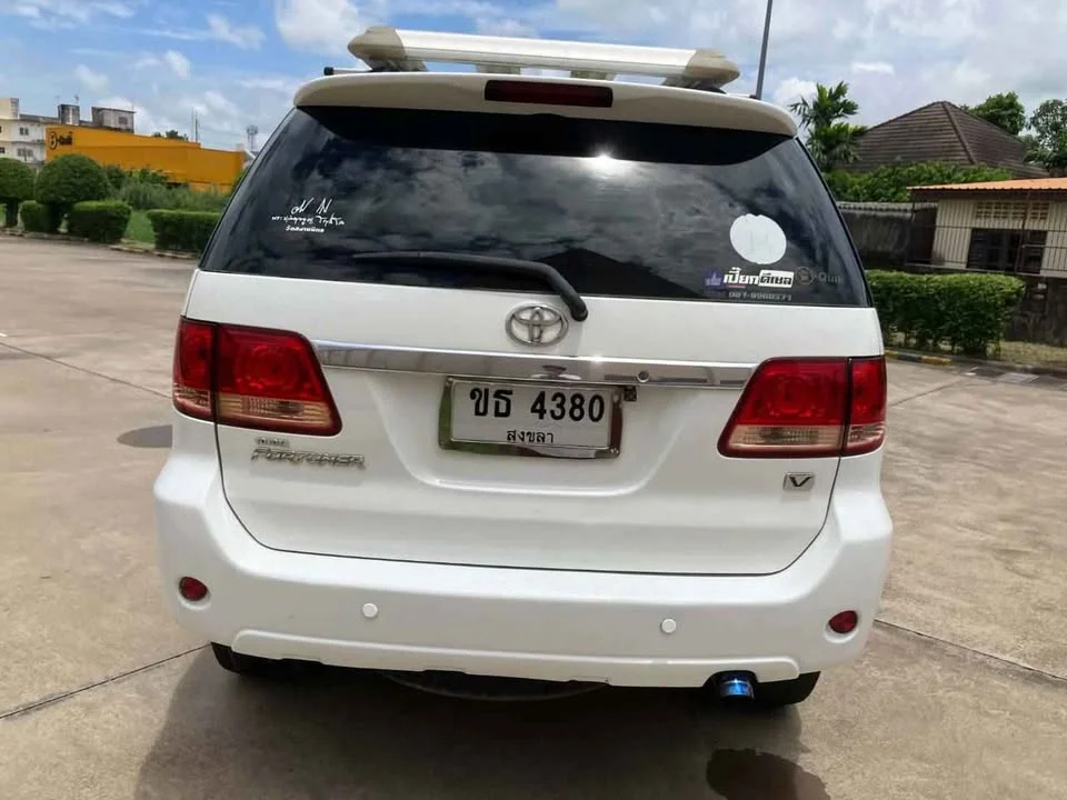 2007 Toyota Fortuner I 3