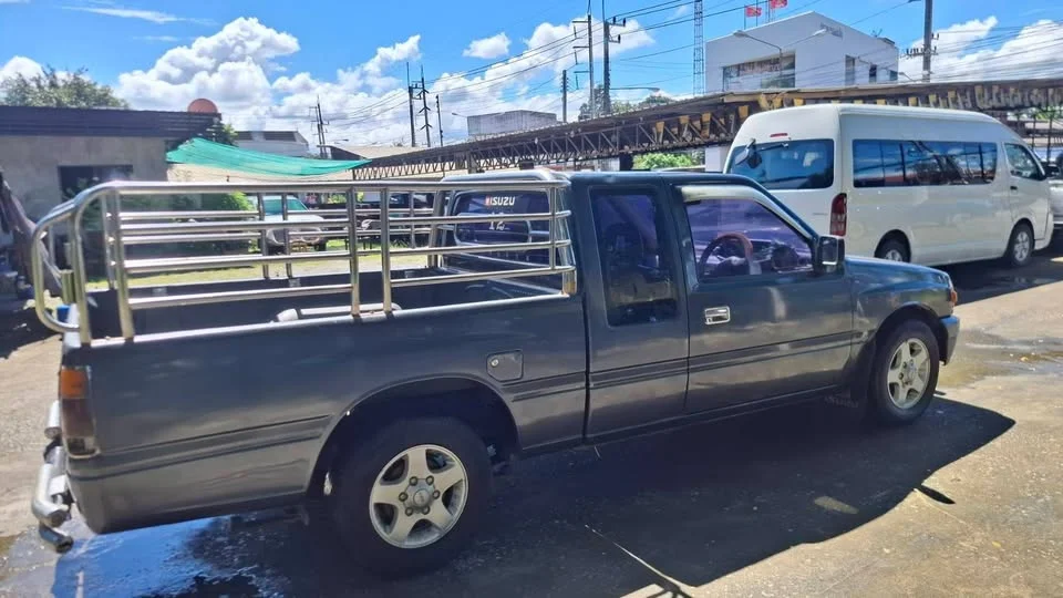 1994 Isuzu Faster Dragon Eyes III 3