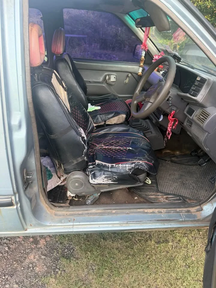 1996 Isuzu TFR III 2