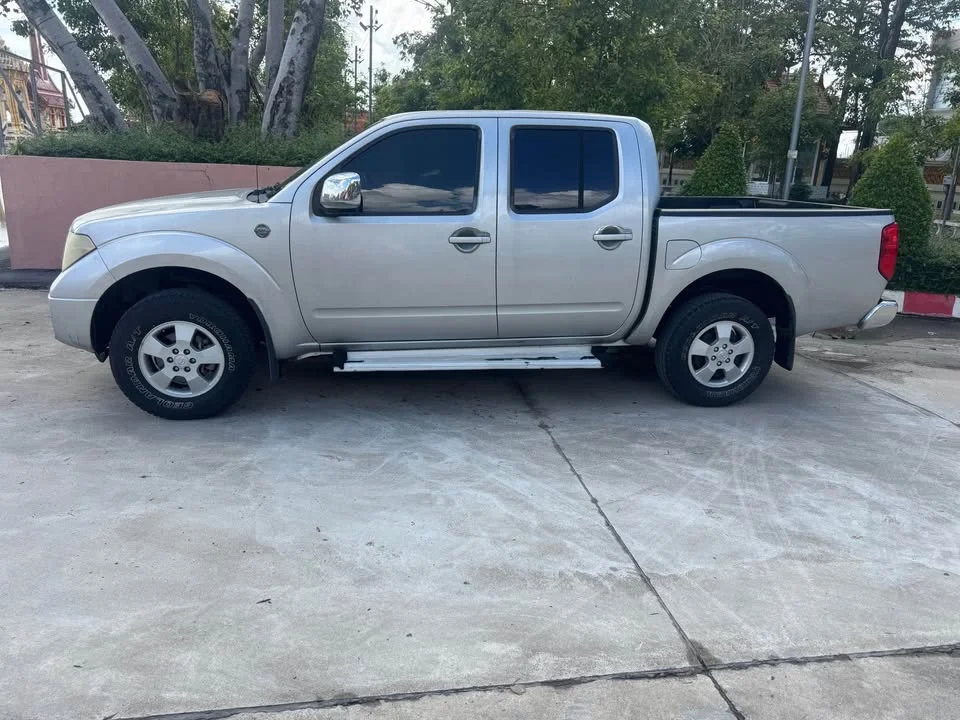 2008 Nissan Navara II 3
