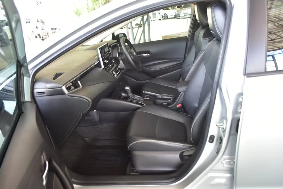 2020 Toyota Corolla Altis XII (E210) 3
