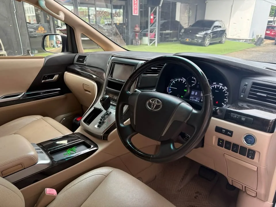 2012 Toyota Alphard, Vellfire II (AH20) 2