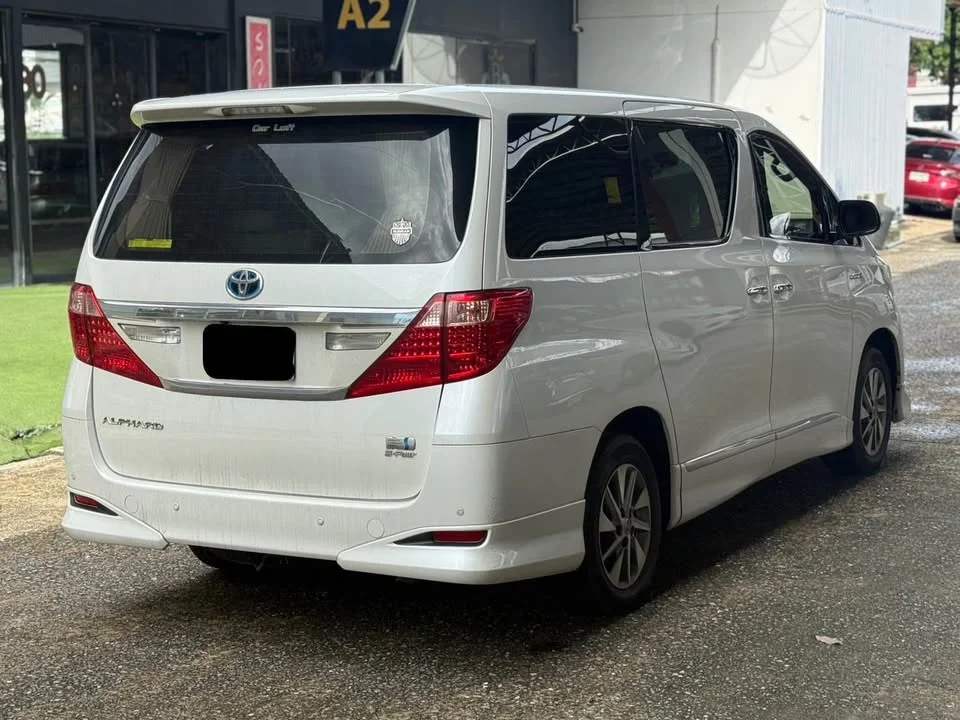 2012 Toyota Alphard, Vellfire II (AH20) 3