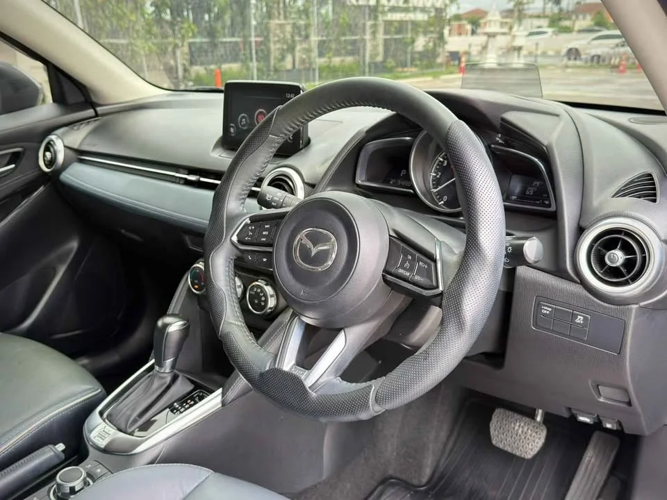 2020 Mazda 2 III 3