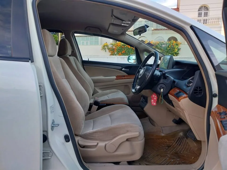 2004 Honda Odyssey III 3
