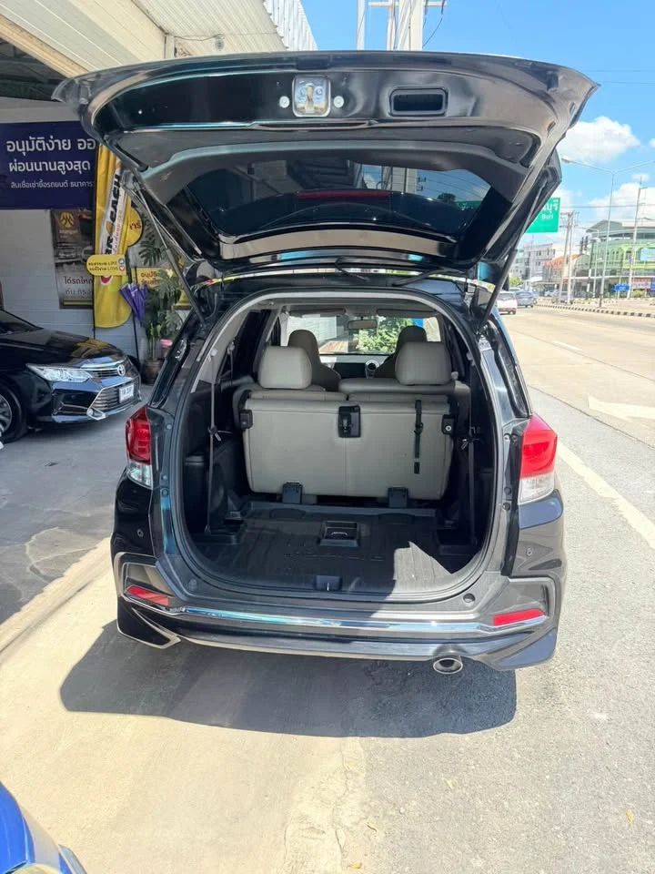 2015 Honda Mobilio II 2