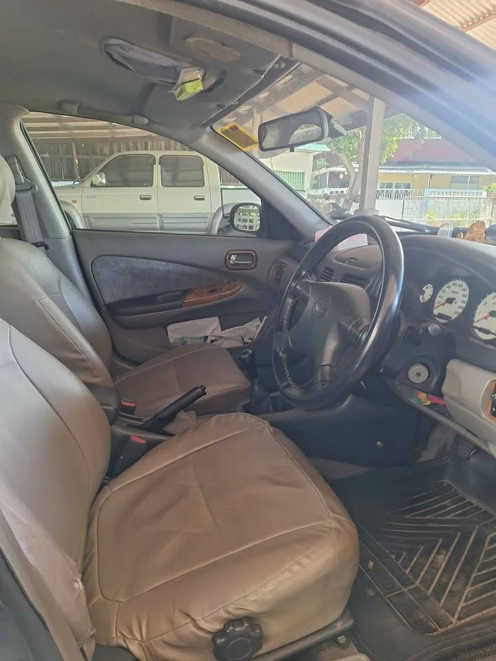 2001 Nissan Sunny N16 3