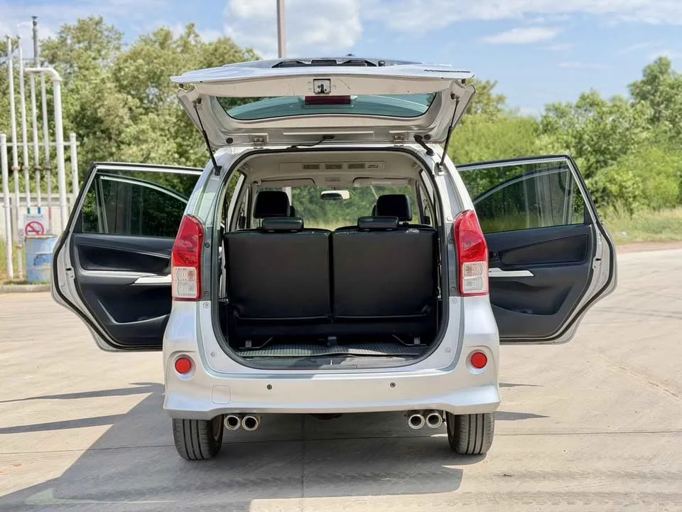 2012 Toyota Avanza II 3