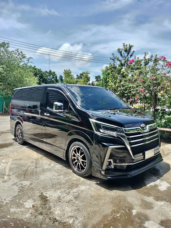 2027 Toyota Majesty VI (H300) 3