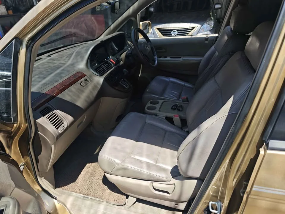 2001 Honda Odyssey II 3