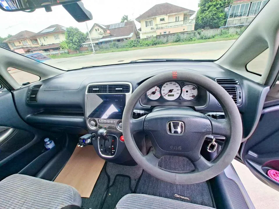 2003 Honda Stream I 2