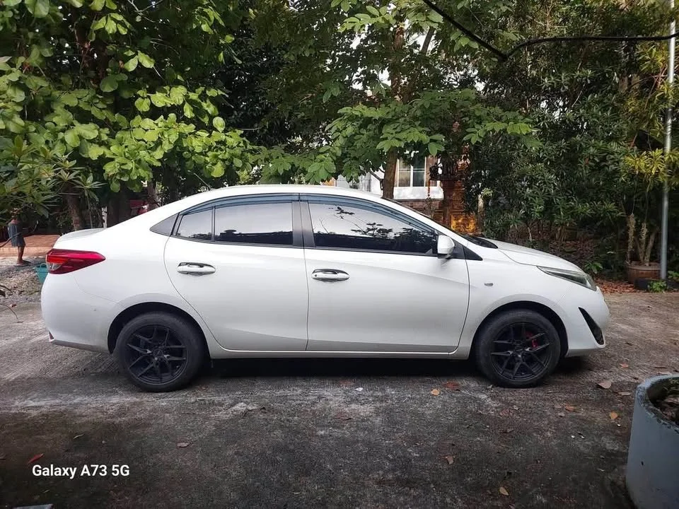 2018 Toyota Yaris ATIV III 2