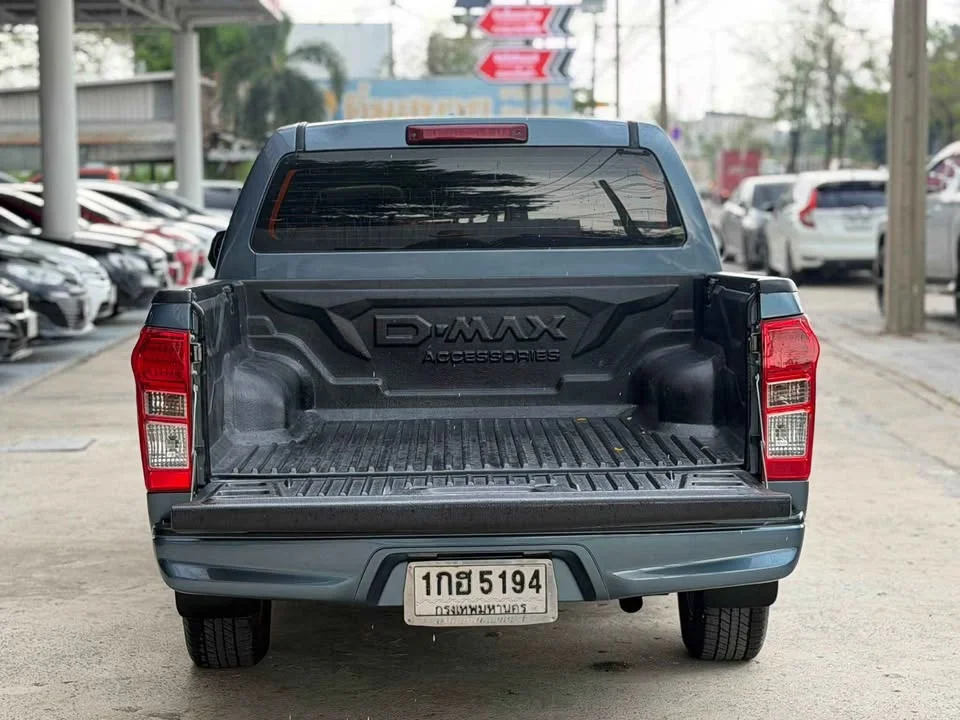 2013 Isuzu D-Max II (RT) 3