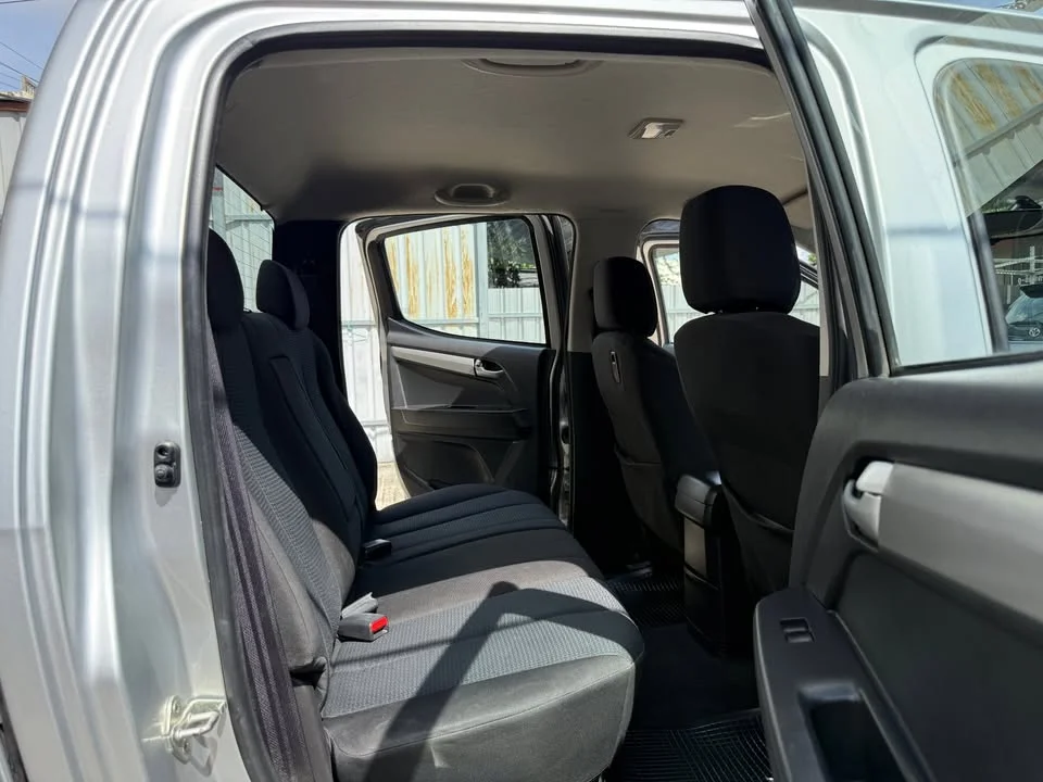 2012 Isuzu D-Max II (RT) 2
