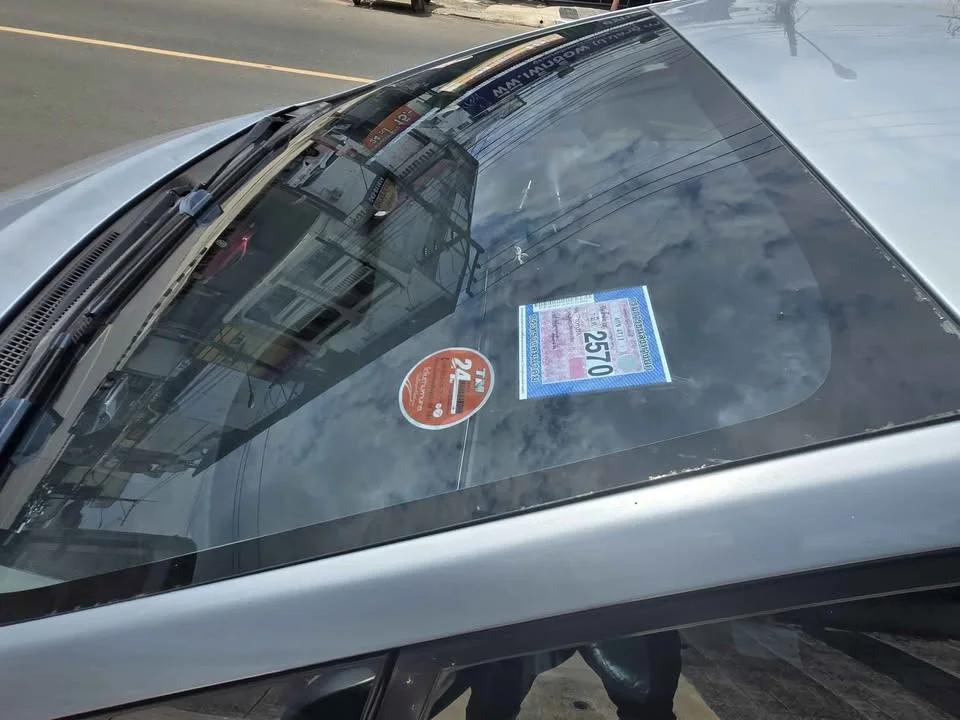 2011 Toyota Prius III 3