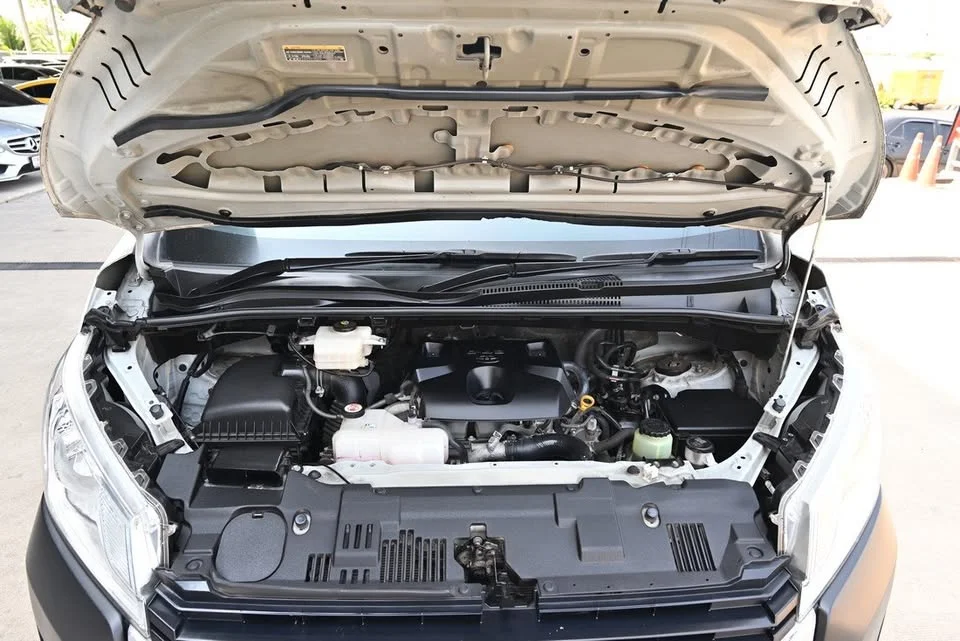 2022 Toyota HiAce VI (H300) 3