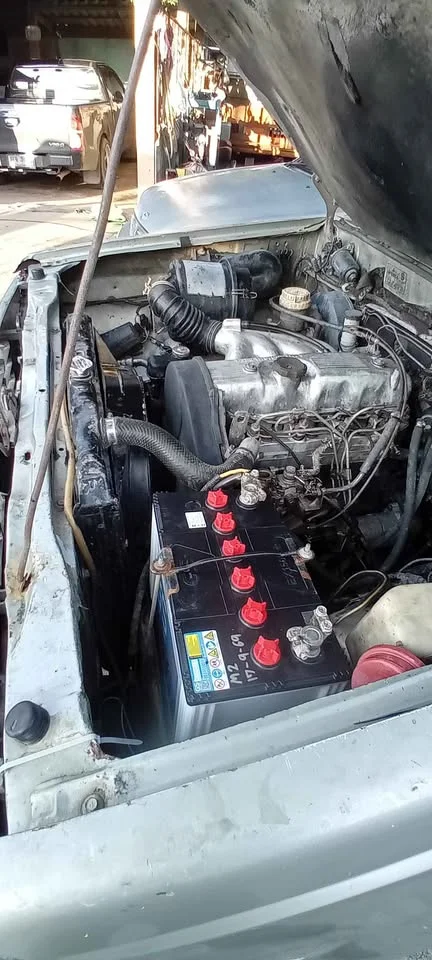 1996 Mitsubishi Triton II 3