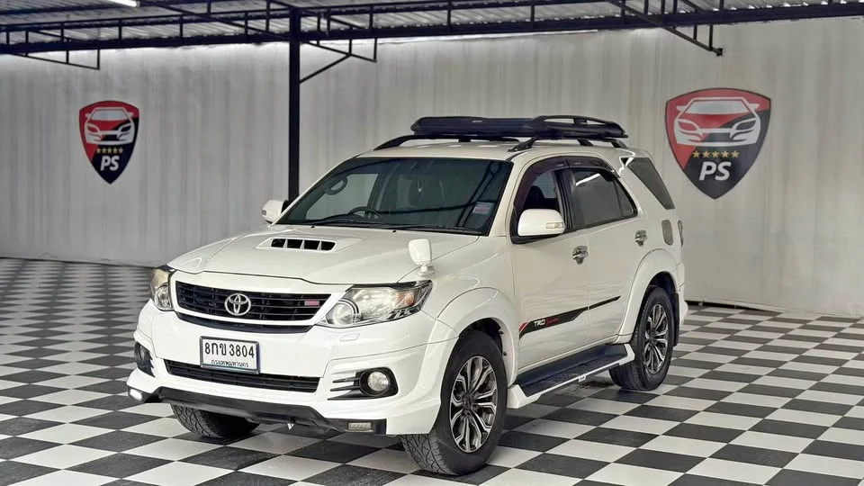 2015 Toyota Fortuner I 2