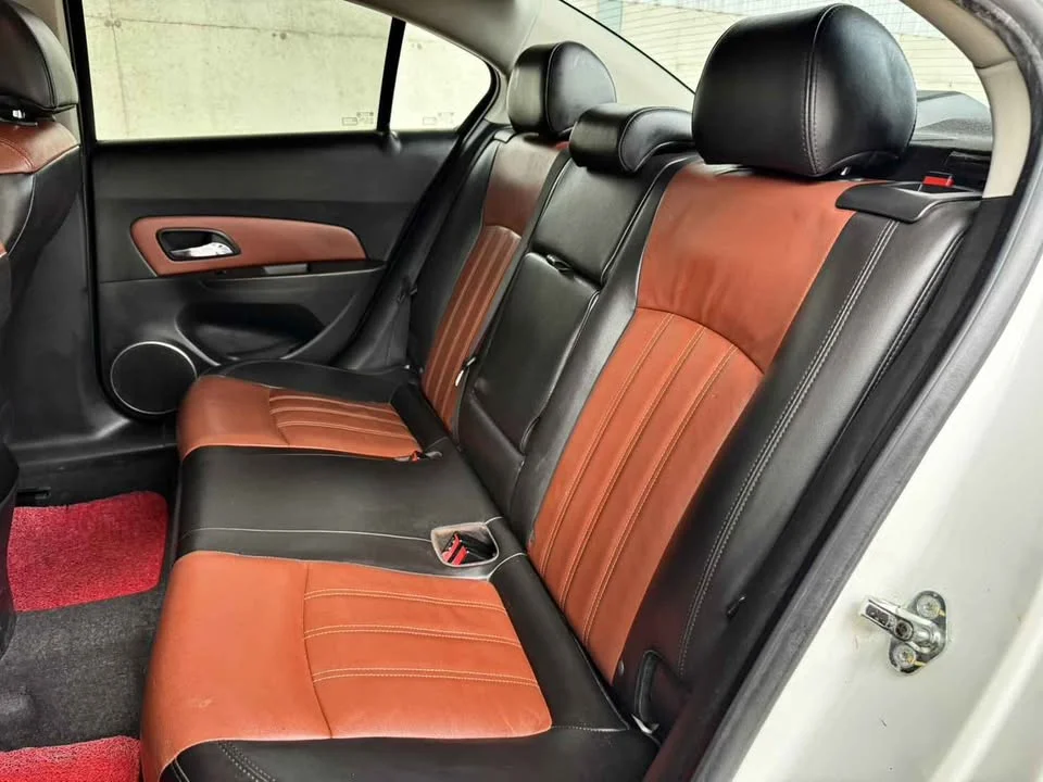 2013 Chevrolet Cruze I 2