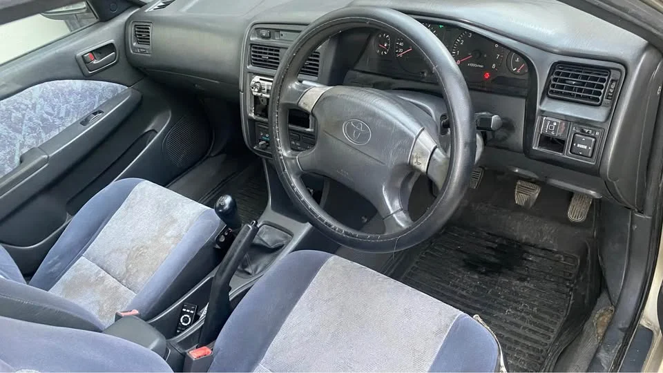 Toyota Corona Exsior IX (T190) 2