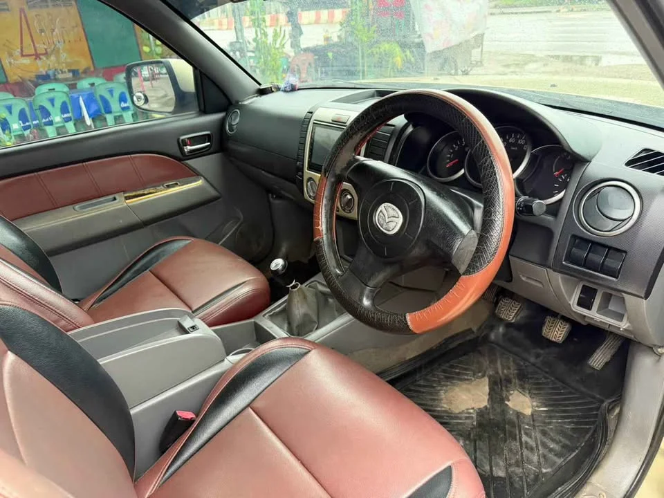 2010 Mazda BT-Series I 2
