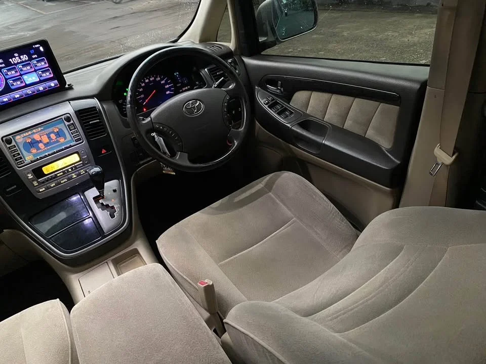 2005 Toyota Alphard, Vellfire I (AH10) 3