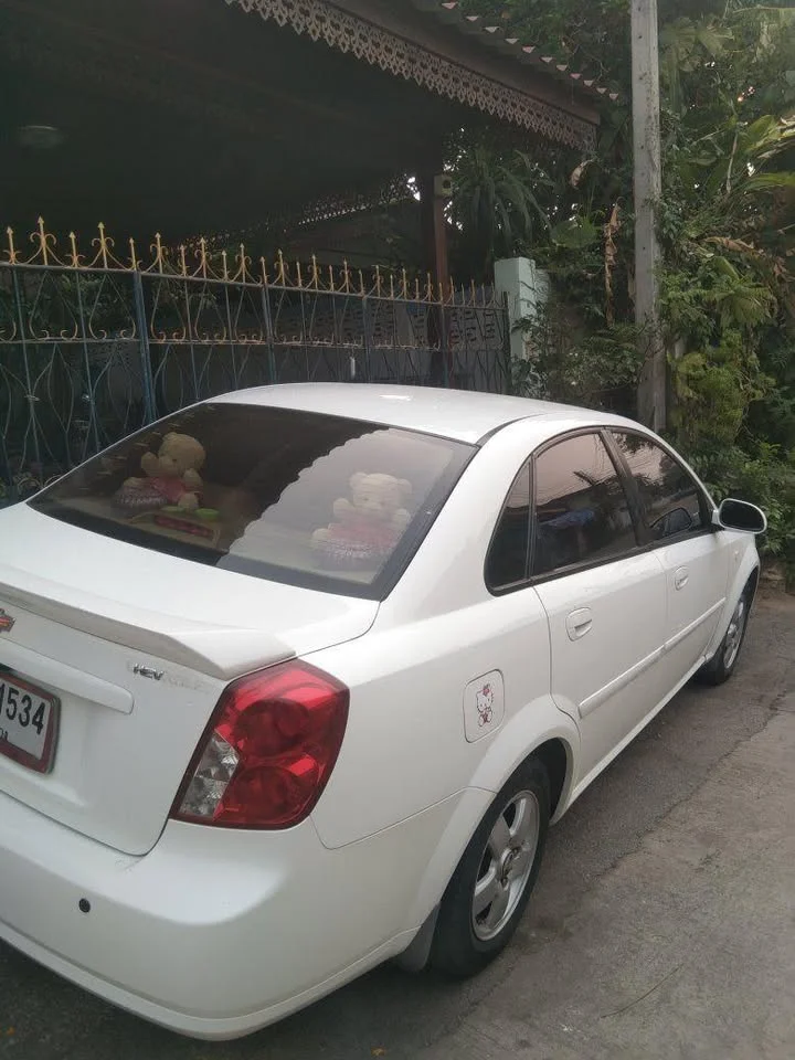 2004 Chevrolet Optra 2
