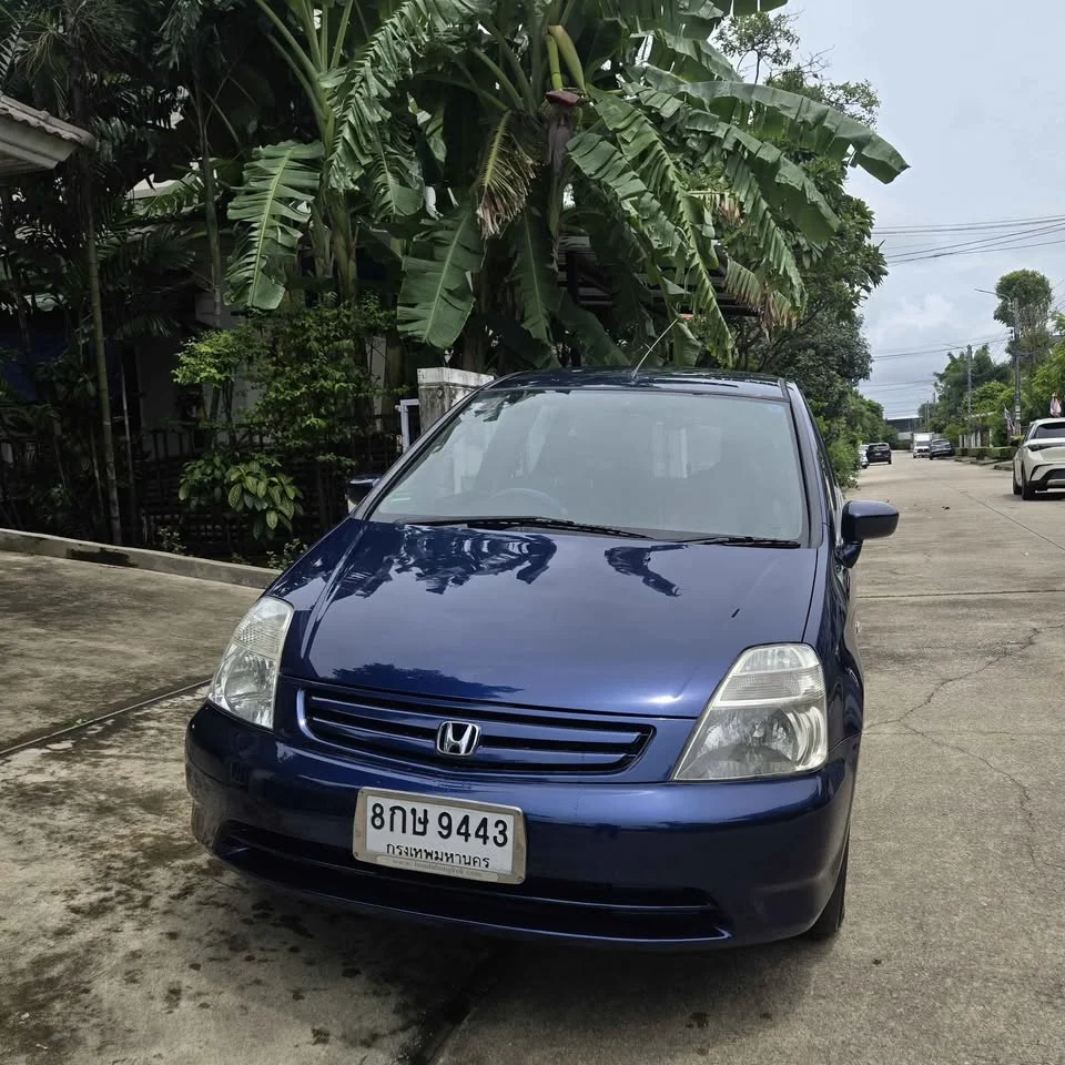 2003 Honda Stream I 2