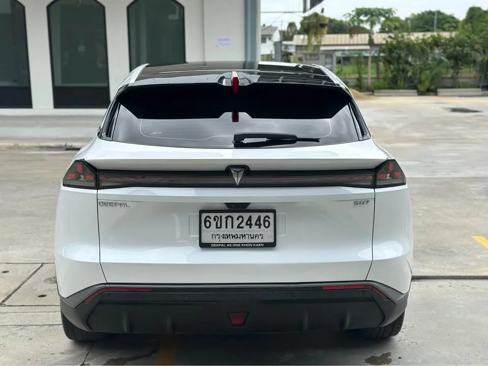 2024 Deepal S07 2