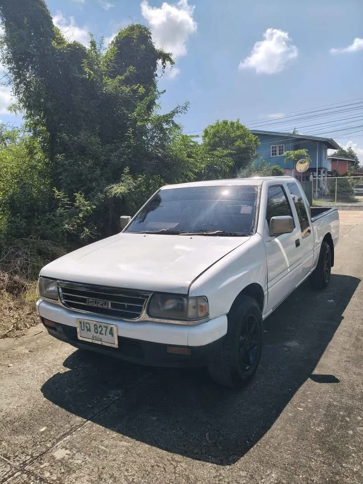 1996 Isuzu TFR III 3