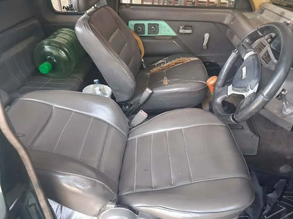 1994 Isuzu TFR III 2