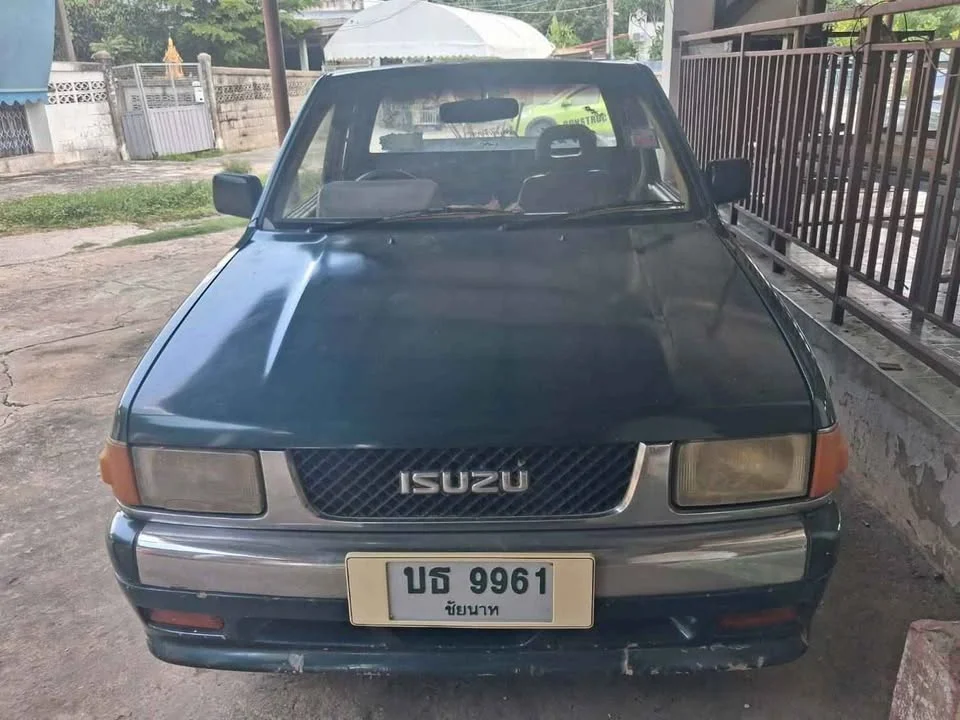 1994 Isuzu TFR III 3