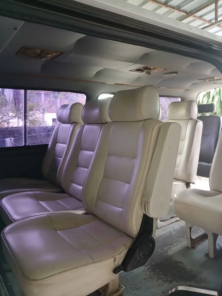 2003 Toyota Commuter IV (H100) 2