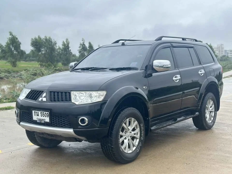 2012 Mitsubishi Pajero Sport II 3