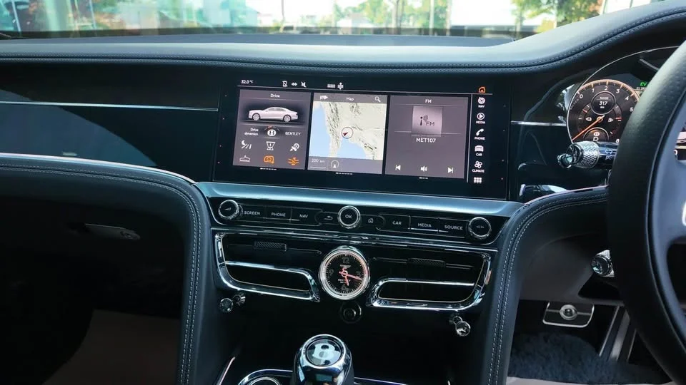 2021 Bentley Flying Spur III 2